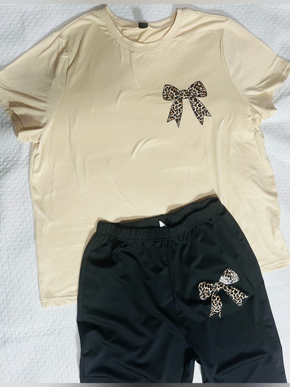 SHEIN Women’s XL Coquette Leopard Bow 2 Piece Casual Lounge Set - Picture 3 of 10